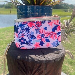 Lilly Pulitzer Party Like a Lobster Zip Top Wallet